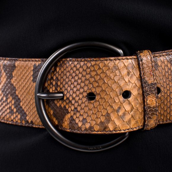 PRADA BROWN CLASSIC BELT | WOMENS SIZE 80CM - Picture 2 of 3